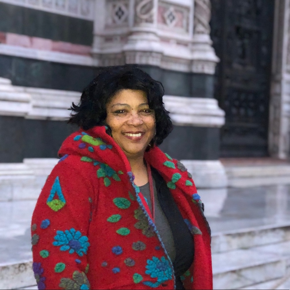Meet your Posher, Sherra